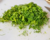 Dill einfrieren oder trocknen