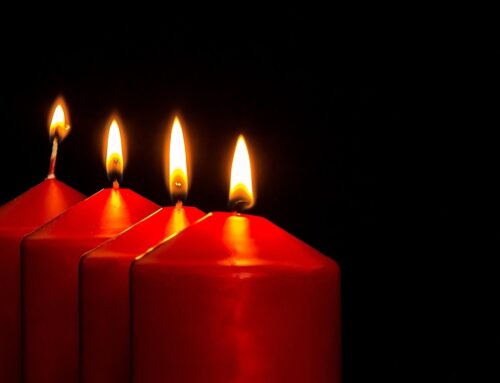 Heizen mit Kerzen: Bringt das wirklich etwas oder ist es reine Geldverschwendung?