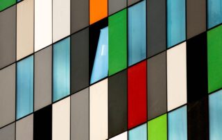 Lüften im Büro: So löst du den Streit um offene Fenster im Team 7 Lüften im Büro