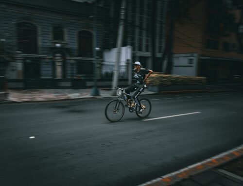 Freihändig Radfahren und andere Verbote: Was die StVO für Radfahrer regelt